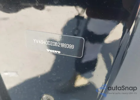 2011 Volvo Xc60 3.2 z USA, uszkodzony, nr VIN YV4940DZ0B2189399